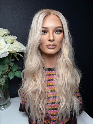 28” ALLURE PREMIUM EUROPEAN WIG #2090