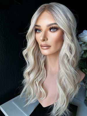 24” ALLURE PREMIUM EUROPEAN WIG #2060