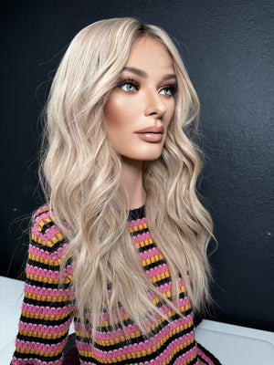 24” ALLURE PREMIUM EUROPEAN WIG #2059